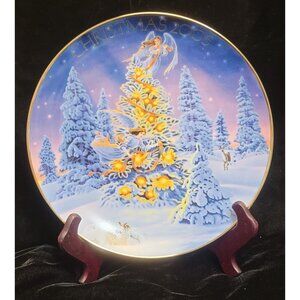 Vintage Avon Porcelain Collector's Plate "Angel Lights"